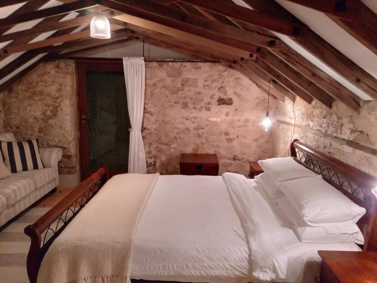 Morialta Barns Bed and Breakfast Norton Summit Buitenkant foto
